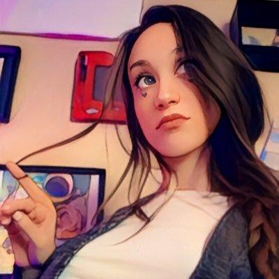 Ashlyn | lvl. 27 | Artist | Gamer https://t.co/kUjIeLNQAY