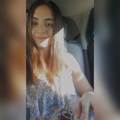 loreortiz9's profile picture. 🍂🍃❤️