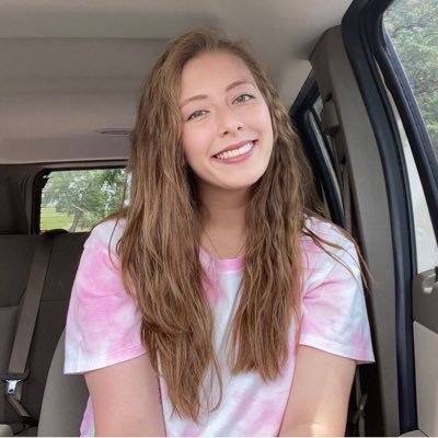 HCHS Alum🌪 BCU VB Alum🏐 BCU DPT ‘26 🩺 ~Whatever life plants, bloom with grace~