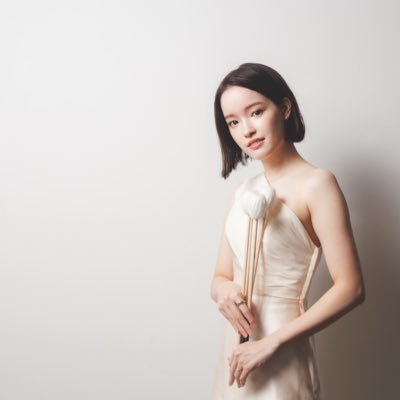 sakura_mallets's profile picture. 京都芸大卒 マリンバ・ビブラフォン・打楽器奏者 // コーヒーとバスケ観戦が好きです// 宅録可🎙️ // ご依頼・お問い合わせは sakura.mallets@gmail.com まで // ↓インスタの方が更新してます