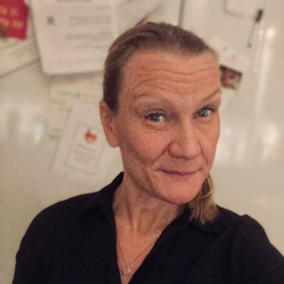 Neuroscientist/neuropsychopharmacologist. Associate professor in pharmacology @Uppsalauniversity. CEO and owner of Lecturing Minds Stockholm AB. Tweets = my own