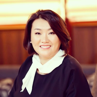 🇲🇳Secretary of Mongolian People's Party,👩🏻‍💼Major in Political Science, Sociology, History, 👩‍❤️‍💋‍👨Wife and Mother of 3🤱🏻