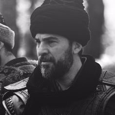 حسينين نوکری
سَسلَندی کربلا ای کعبة الحرام
گُندَر حسینیمی من یاخچی ساخلارام