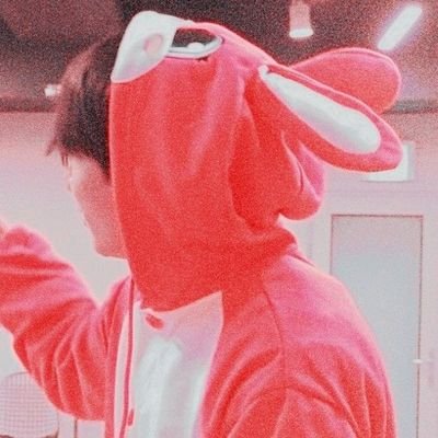 {she/her} . . .☽︎ ||
» 🏡 : thꪱׂ᥉ ᥙ᥉ᥱ𝗋 𝗼𝗻𝗹𝘆 ℓ᥆᥎ᥱ᥉ 𝗯𝗮𝗻𝗴.𝘁𝗮𝗻 𖧧
18 𝙮.𝙤 ⁎ٜ ৻🍷