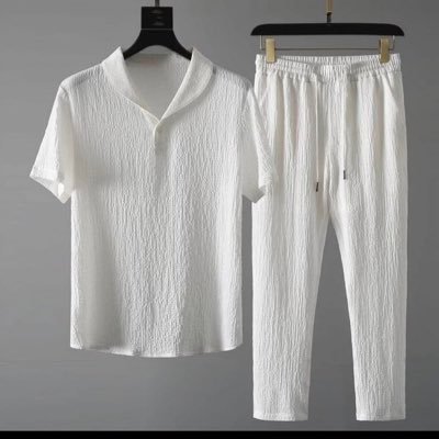 Sthe_ZunguZA's profile picture. Interact wth mi cOmpLeXItieZ * Understand while u can** Happy SouL with a smiley faCe * Music & GyM__ That'S JusT mE😊😎