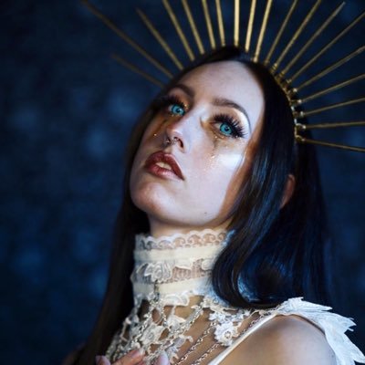 Goth/Alt Model 🖤 Horror Fanatic 🦇 Weirdo 👽
