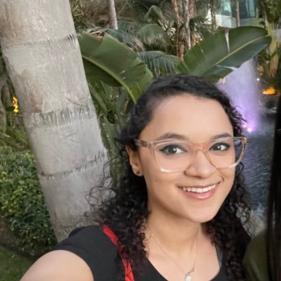 Asshhlleeyyd's profile picture. ✌🏽❤️💛| 🌻🌻|