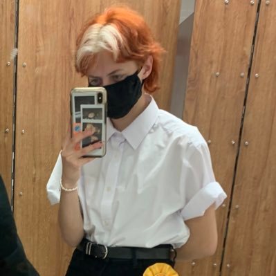 lucy_conger's profile picture. they/them bitch