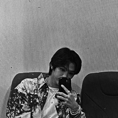𝐛𝐮𝐬𝐢𝐧𝐞𝐬𝐬 ⸻ 𝐑𝐄𝐍𝐓 ; on close.