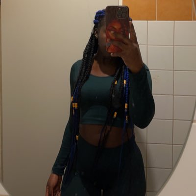 Insta: Flora_my_Flower_ snap: Floramyflower29