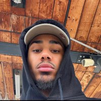zee (@zeesblond) 's Twitter Profile