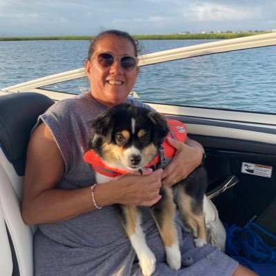 Wife and Mom who loves God and her family with all her heart!
