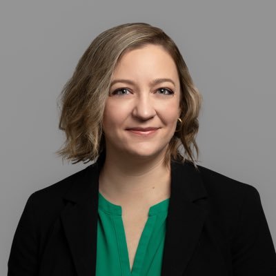 HannahKHoffman's profile picture. Political journalist turned lawyer. @markowitzpc Book lover, beach enthusiast, Ducks fan. @UMichLaw and @Univ_Of_Oregon alum.