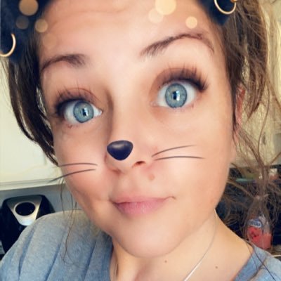 punkjunkscloset's profile picture. The land of the enchanted thru the eyes of a Texan..