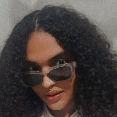 Hellinhaaaaaaa's profile picture. Não enche meu saco!!!