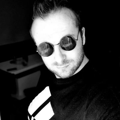 questazoo's profile picture. The one