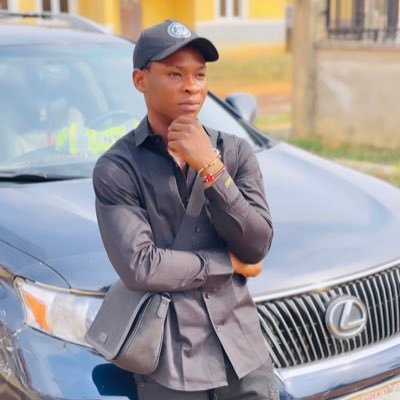 I Worth The Crown🤴|| Car Dealer 🚗|| Cook👨🏽‍🍳