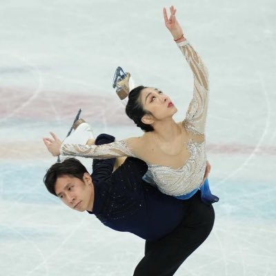Why don’t you watch (HD)Tessa Virtue & Scott Moir FD 2010 Vancouver Olympics (Symphony No. 5 by Gustav Mahler) and maybe you’ll calm down