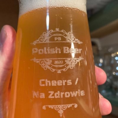 Polish Craft Beer is awesome. I drink it, show it, recommend it. From 🇬🇧, now in 🇵🇱 Independent. Passionate. Fun. Honest. #craft #piwo #WspieramyPolskiKraft