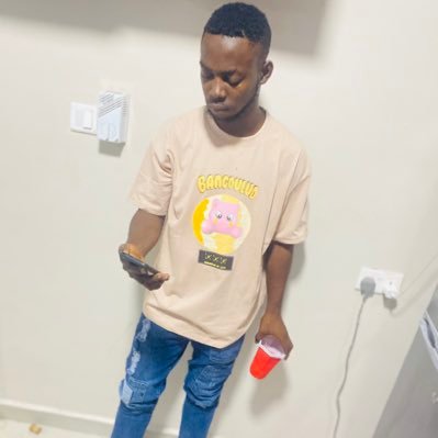 MOREVHIM55's profile picture. 