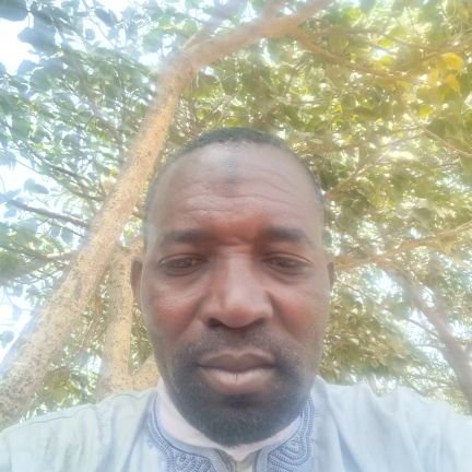 born 1978 in Gimi gari of Makarfi LG
attended primary school Gimi gari, GDSS makarfi for my JSCE. then GSSS Birnin Gwari