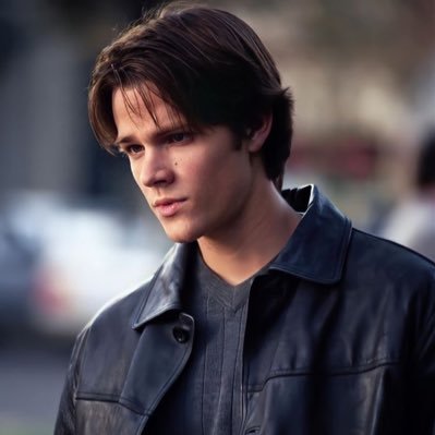 please don’t talk to me unless you look like jared padalecki in his 20’s playing dean in gilmore girls thank you // johnny’s template here ⬇️