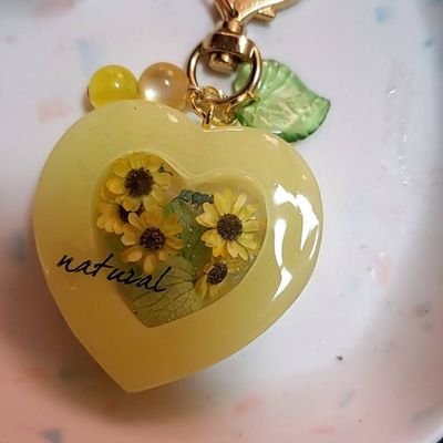 865DedaTZ9oY4Rh's profile picture. ＃読書好きな人と繋がりたい
＃読了
読書とお散歩が好きです🍀