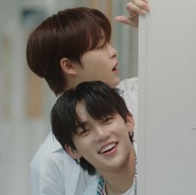 제 삶속에세 당신은 중요한 사람이에요.
^_________^𝗧𝗿𝗲𝗮𝘀𝘂𝗿𝗲🏁 ^_________^