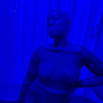 blkgoldofthasun's profile picture. 