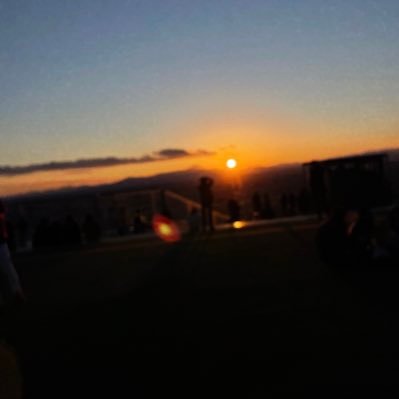 GIDE_1574's profile picture. 参考書を研究して、プロスピに課金して、金がなくなってる大学生