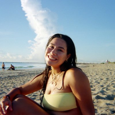 Nickyvaldess's profile picture. 