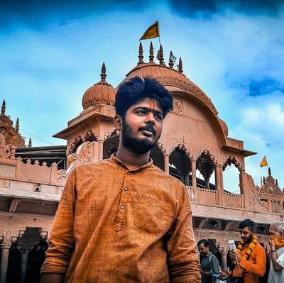 UjjwalSingh2105's profile picture. photographer 📸🇮🇳
memer 💖 #Thakur #naturelover रामो विग्रहवान्
धर्मस्साधुस्सत्यपराक्रमः। राजा सर्वस्य लोकस्य देवानां
मघवानिव। #Hindu ❤️
💯Follow Back