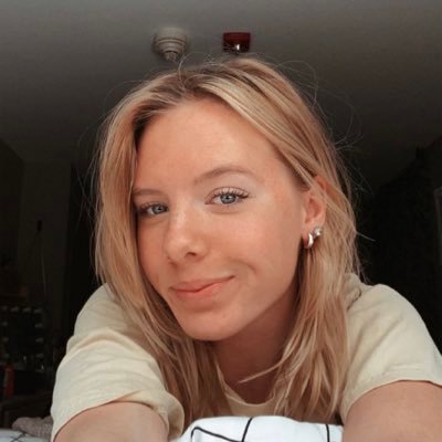 Erin06971933's profile picture. sup, you wanna pixie stick? || Barstool athlete