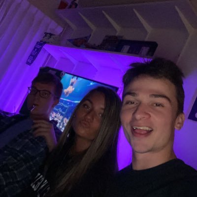 Mikehanlon890's profile picture. 