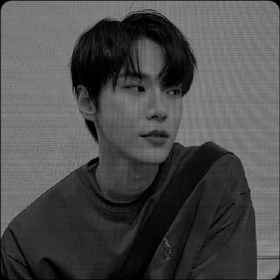 tiduyr's profile picture. 𝗨𝗡𝗥𝗘𝗔𝗟 · the versatile, once had a chance to rule the stage and never stopped since. the 𝙆𝙞𝙢 𝘿𝙤𝙮𝙤𝙪𝙣𝙜, whose aura looks like a heavenly serenade.