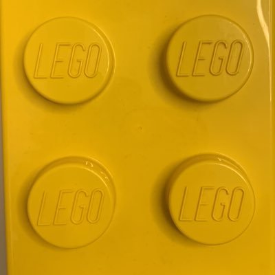 Edward90050369's profile picture. 