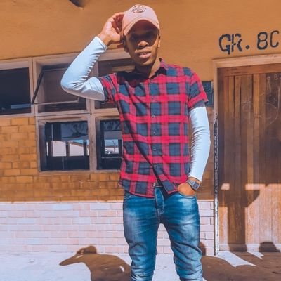 The same sun that melts the butter also hardens the clay.🫶🏾