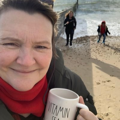 pixies_mum's profile picture. Mum to PIXIE (now a teen!) & PICKLE from Surrey -now living by the SEA.