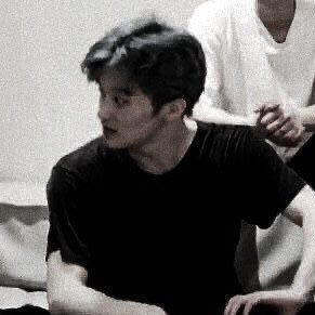 lostinyxurs's profile picture. 