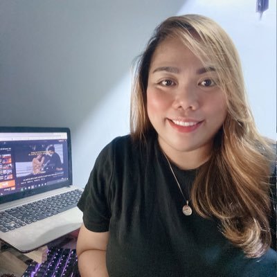 pinaysidekick's profile picture. Founder: @PinaySidekick | Marketing and Sales Enthusiast 👩‍💻| Social Media Ninja 🤓 | Budgetarian Traveler 🚘