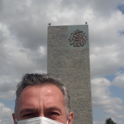 Erkeles's profile picture. “Ârifin gönlün Hudâ, gamgîn eder, şâd eylemez 
Bende-i makbulünü mevlâsı âzâd eylemez!”
