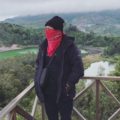 sompretto19's profile picture. 