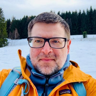 igorajdisek's profile picture. 100% geek.