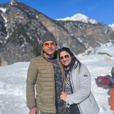 chopra_tejinder's profile picture. Dentist