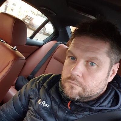 Leicester born, Leicester city supporter. Body-shop Manager. motorcyclist 100%