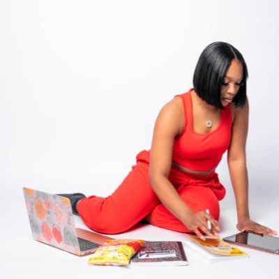 Brand & Website Designer at Stormy Creations -- I help women entrepreneurs, elevate their business in appearance and increase in sales | IG: Stormycreations__