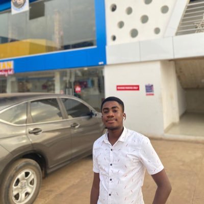 UndherwoodAsan1's profile picture. football lover and a Chelsea fan🔥. Medical laboratory science student @uenroffcial