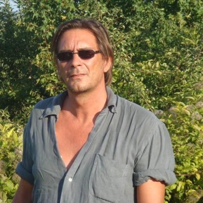 La vérité est ailleurs... Compte GETTR : PK57BK