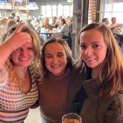 maggie_olofson's profile picture. 