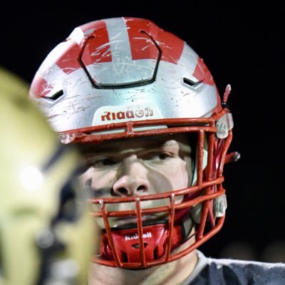 HunterMclain8's profile picture. Lord Botetourt High School  6’5 310 DL/OL
